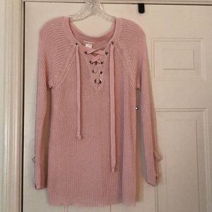 Lace front medium pink Main Strip sweater
